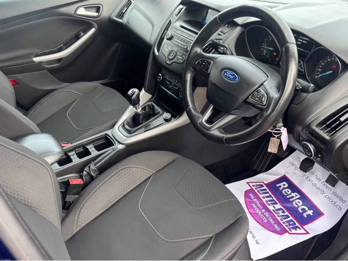 Ford Focus 4DR 1.5 TD 95PS 6SPEED ZETEC - Image 3
