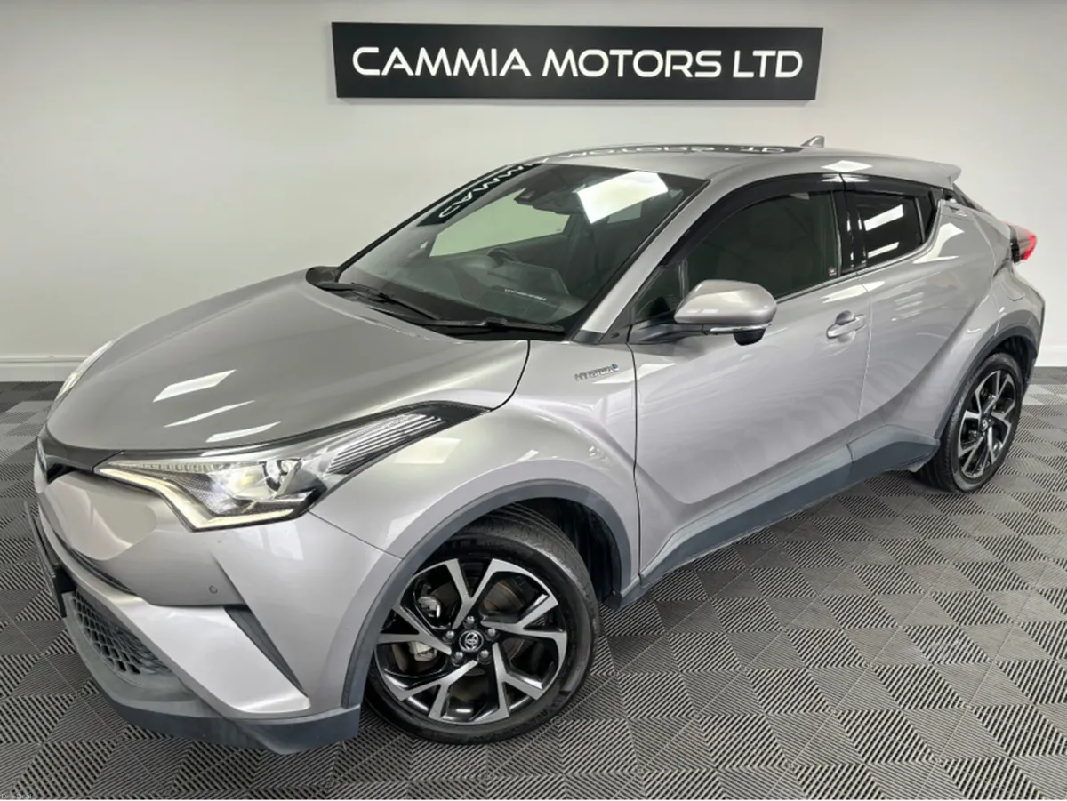 Toyota C-HR *TOYOTA C-HR* *LOW MILEAGE* *REVERSE C - Image 2