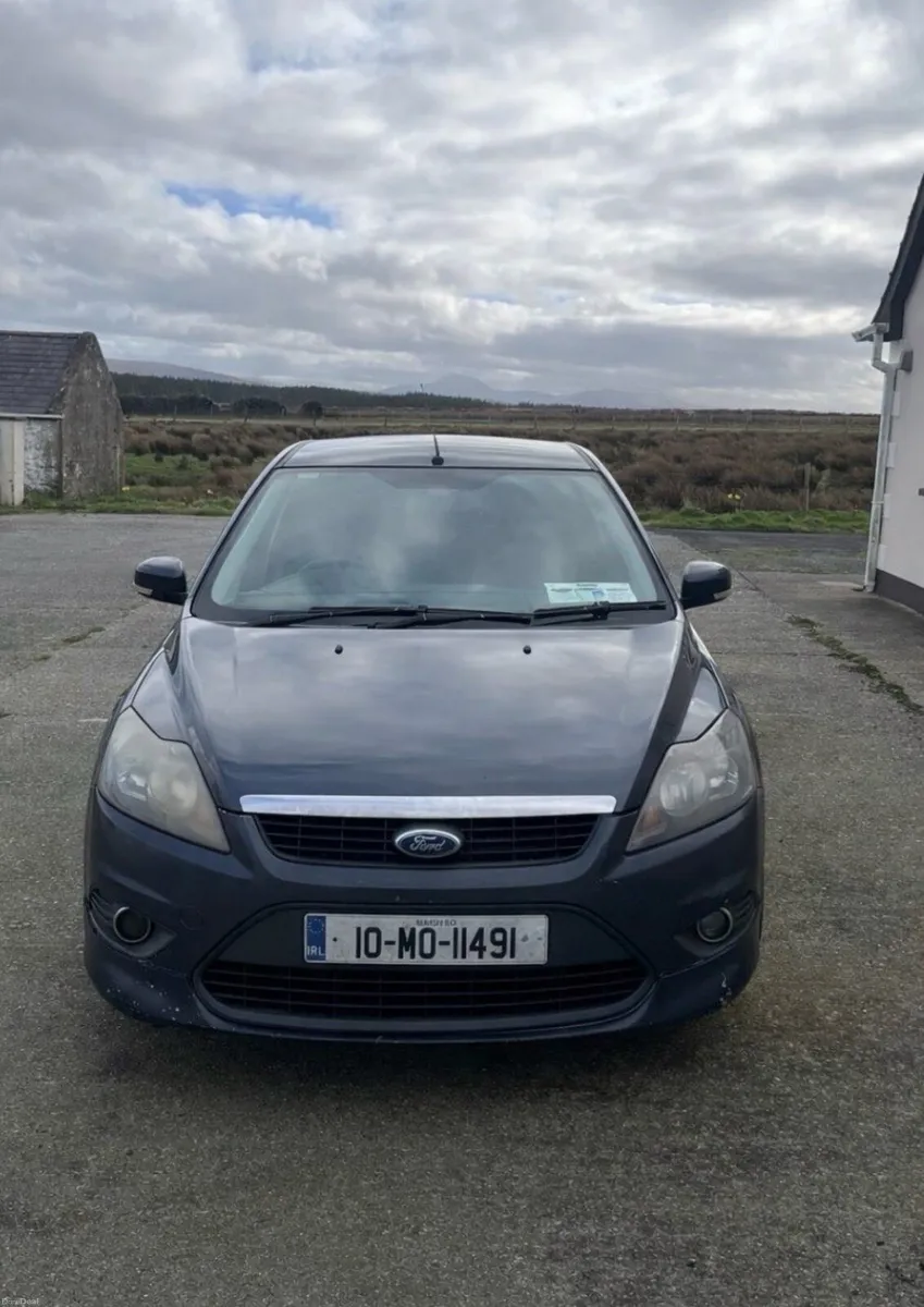 2010 Ford Focus Zetec 1.6 TDCI - Image 2