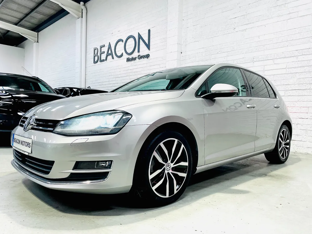 *ONLY 21,000*AUTO*LEATHER HEATED SPORT SEATS*VW GO - Image 3