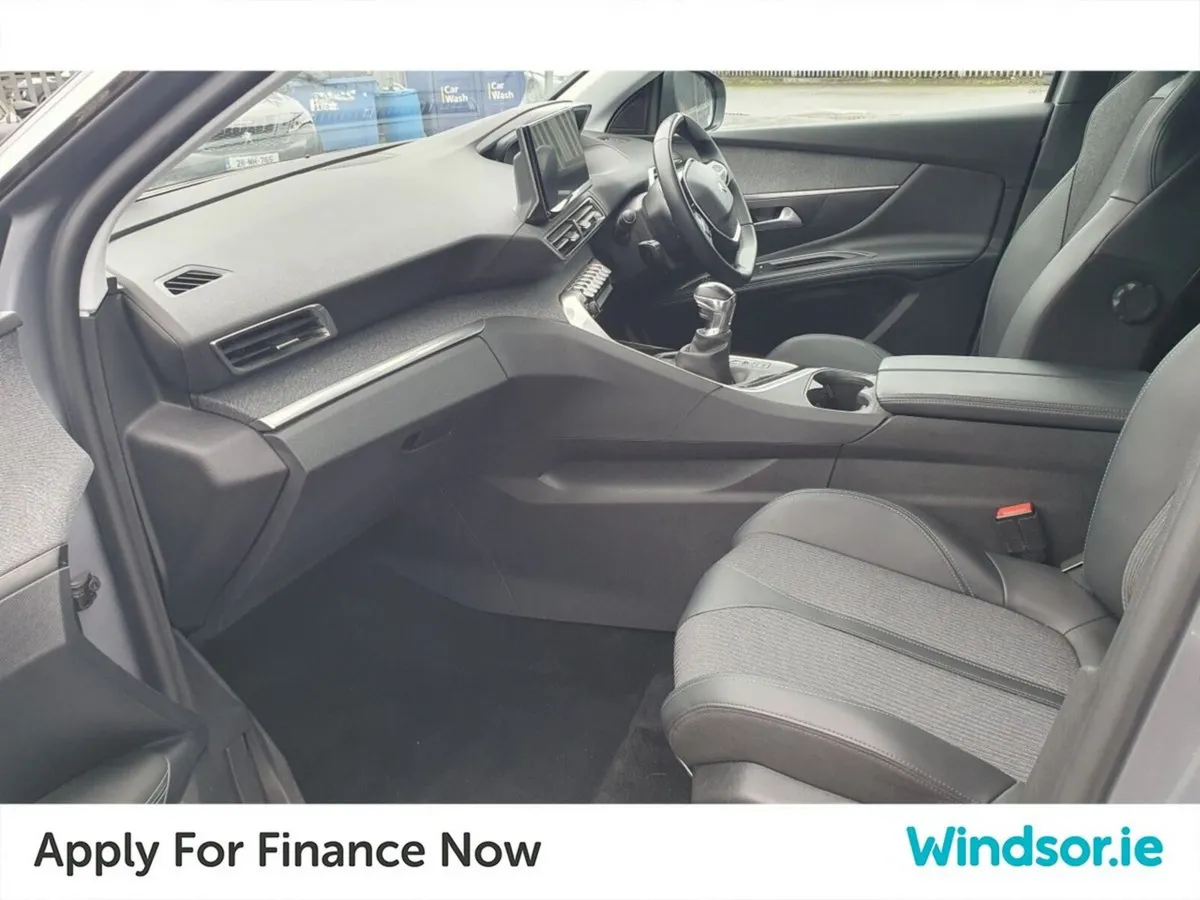 Peugeot 3008 1.5 BlueHDi 130bhp Allure - Image 4