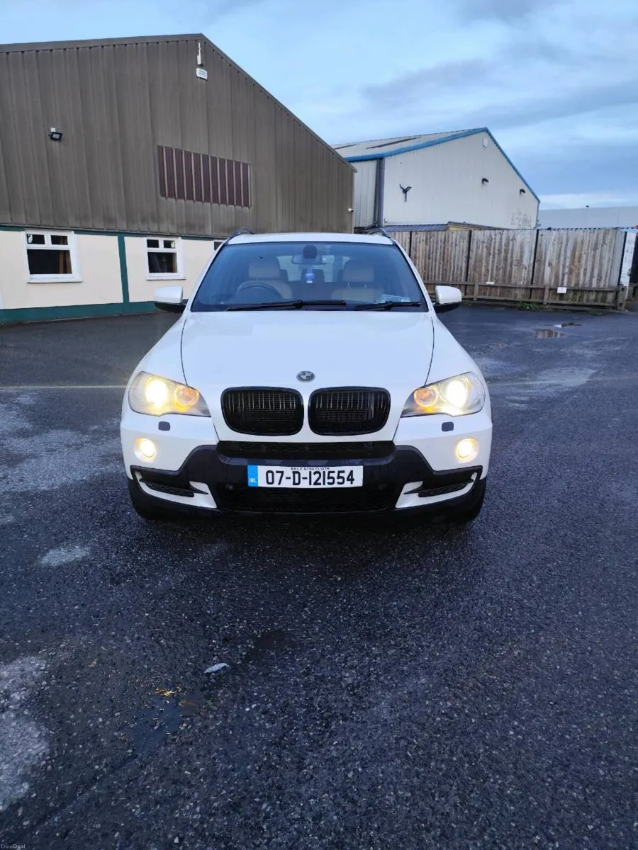 BMW X5 (DOE 11/26) 5 SEATER COMMERCIAL - Image 3