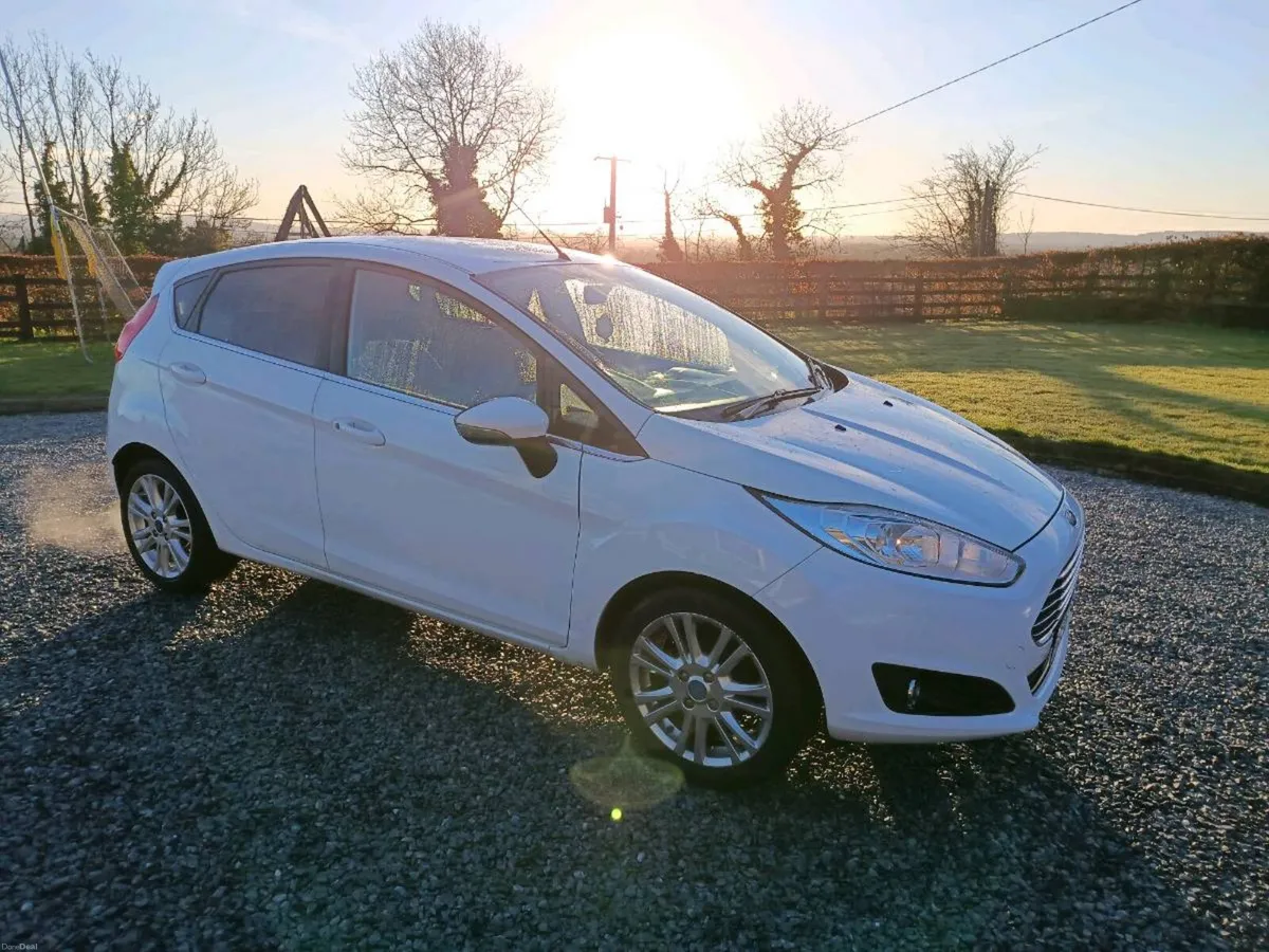 Ford fiesta 2013, NCT 03/27 - Image 1