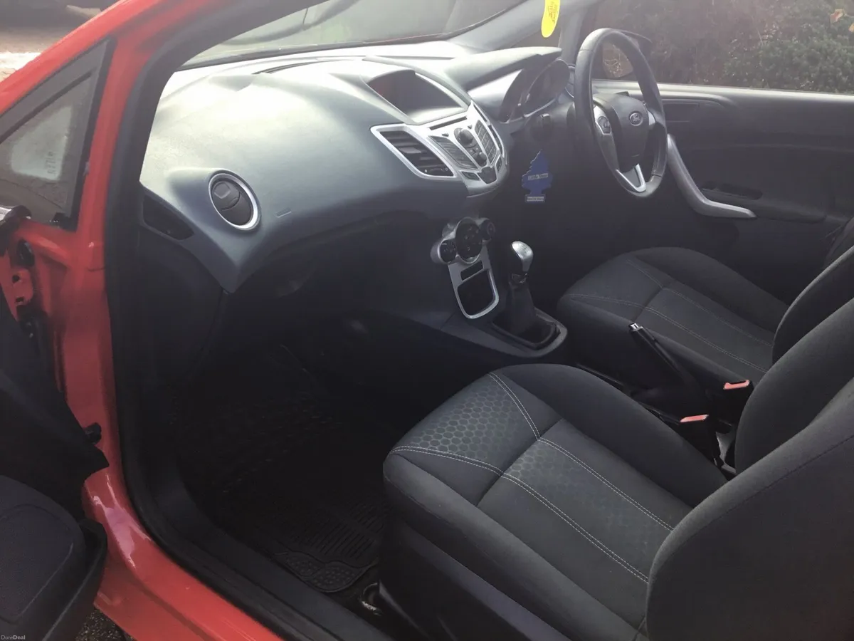 Ford Fiesta 2009 - Image 3