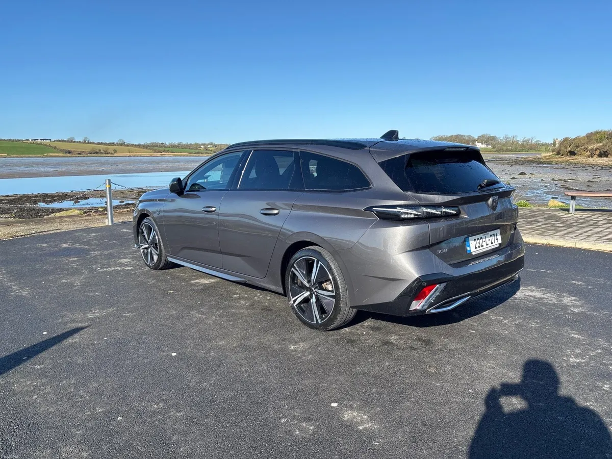 Peugeot 308 2023 - Image 2