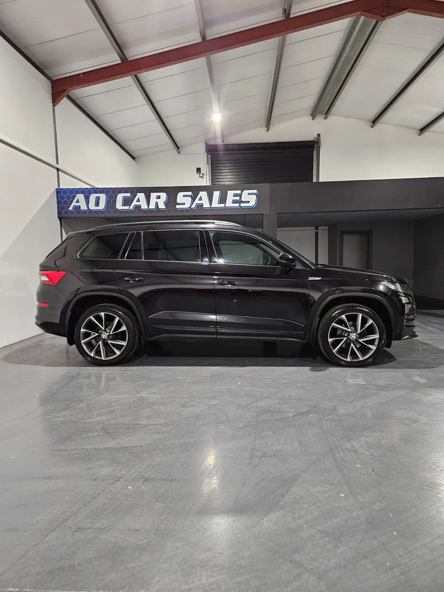 Skoda Kodiaq 2021 4x4 sportline - Image 4