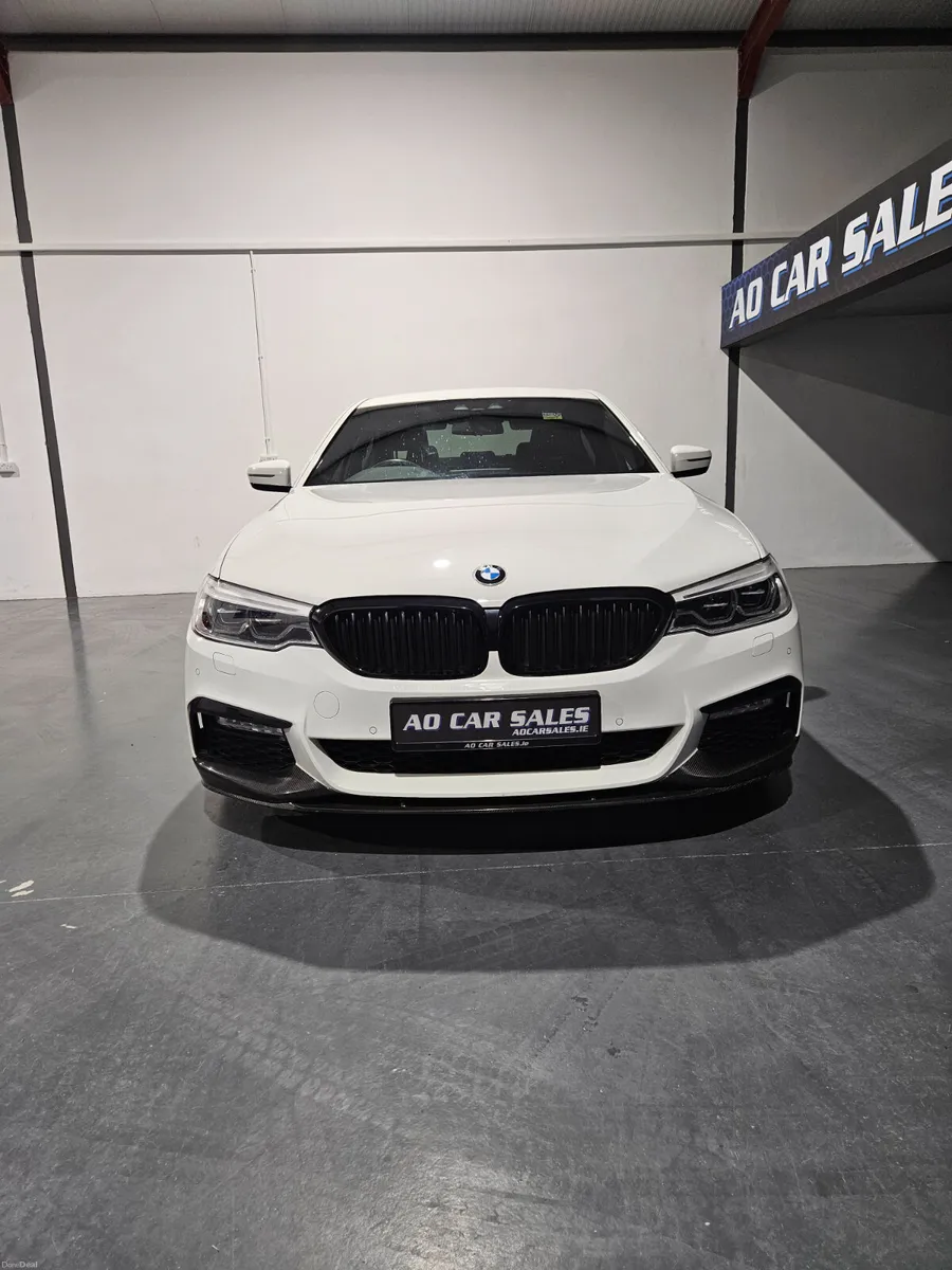 BMW 5-Series 2017 520d m sport - Image 3