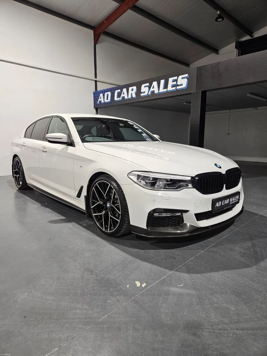 BMW 5-Series 2017 520d m sport - Image 1