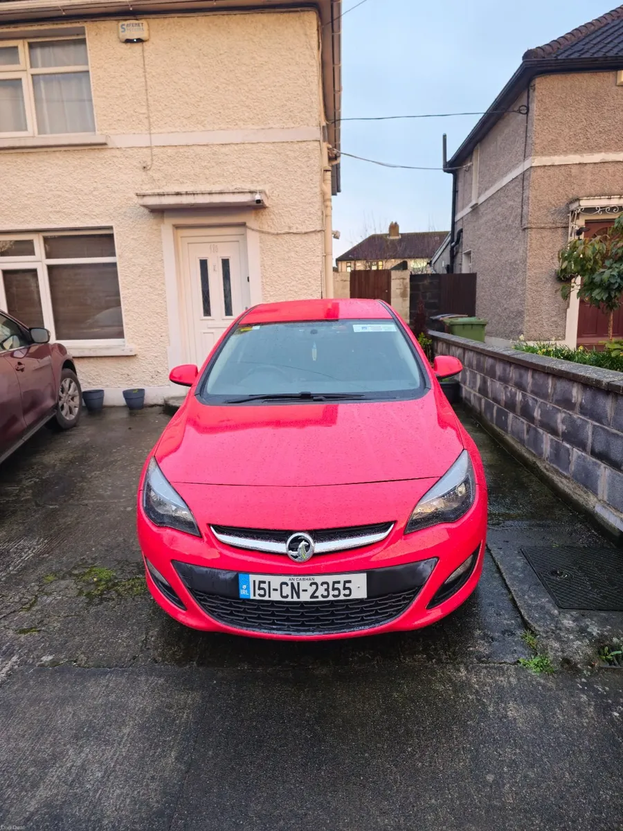 2015 Vauxhall Astra 1.4 low miles. - Image 4