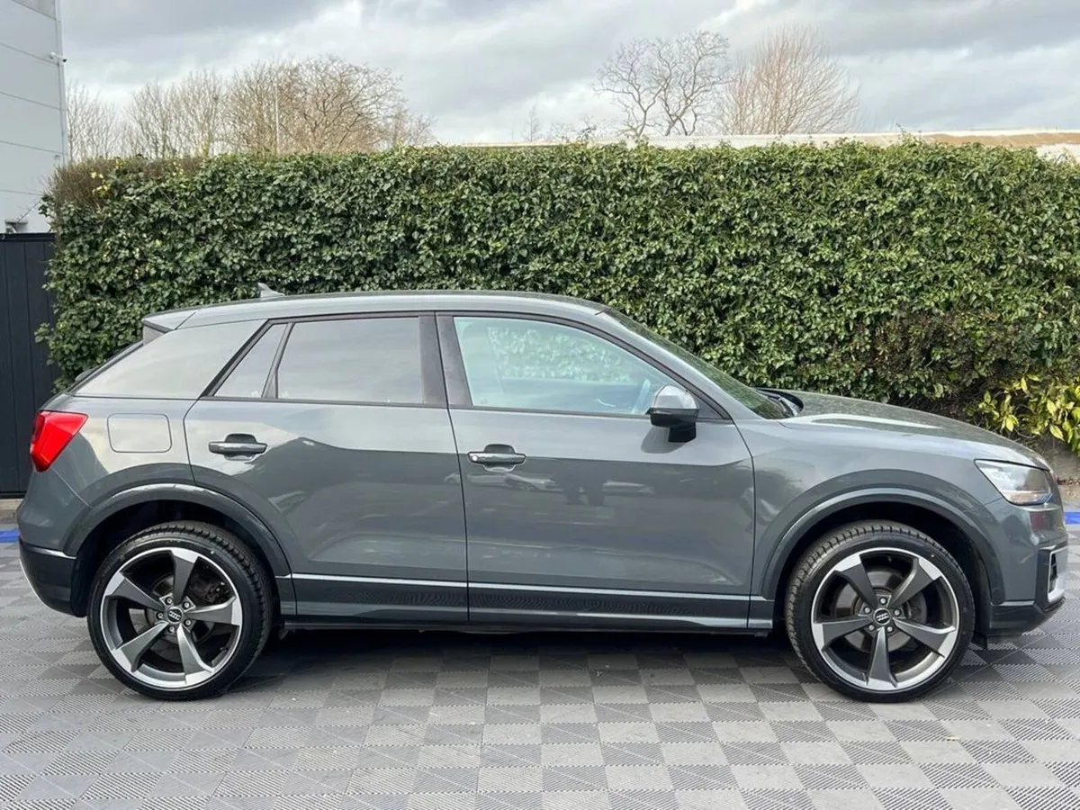 Audi Q2 S-LINE PACK 1.6 TDI // NEW 19" S-LINE ALLO - Image 2