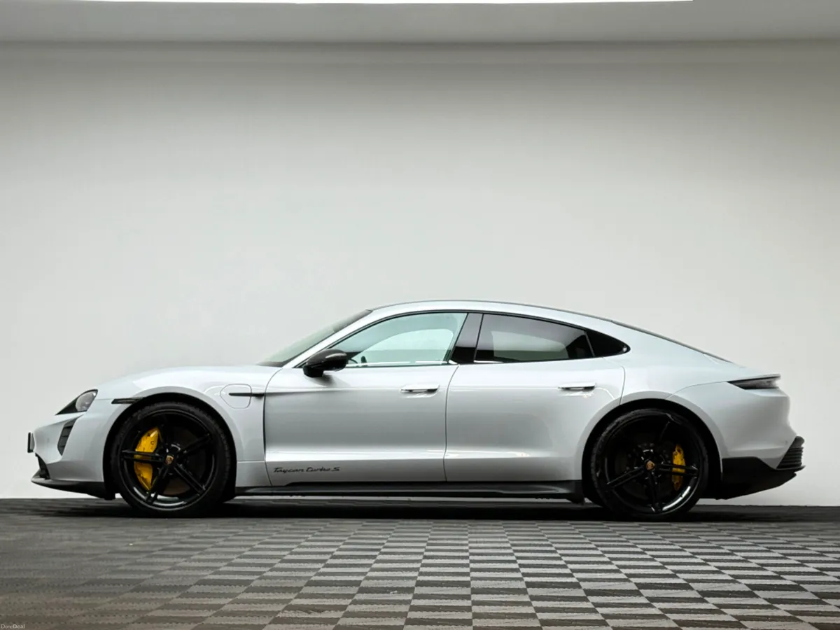 Porsche Taycan TURBO S 761HP *HUGE SPEC* - Image 4