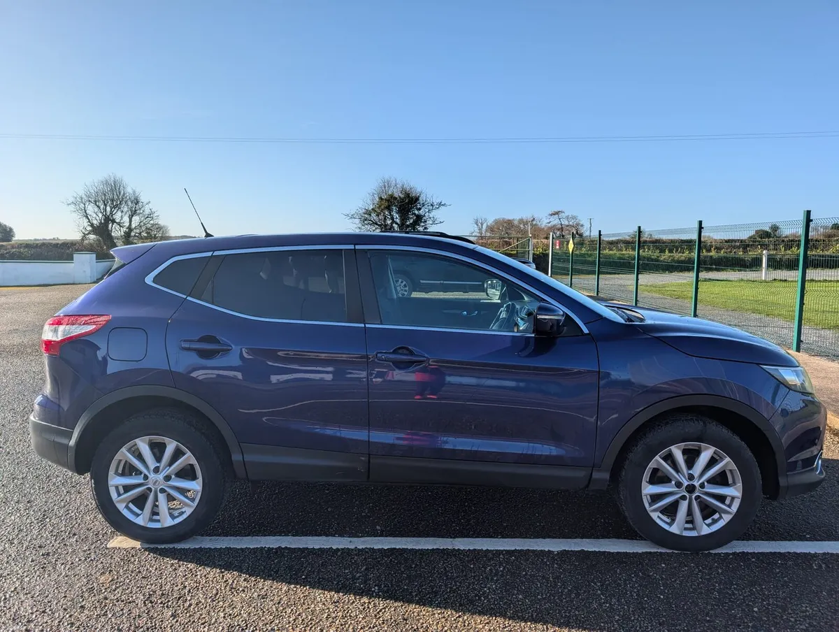 Nissan quashqai 1.5 Acenta Premium Low Milege - Image 1