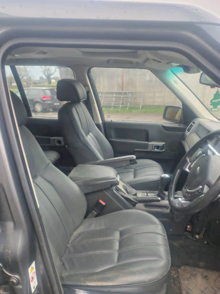 Range Rover Vogue V8 - Image 4