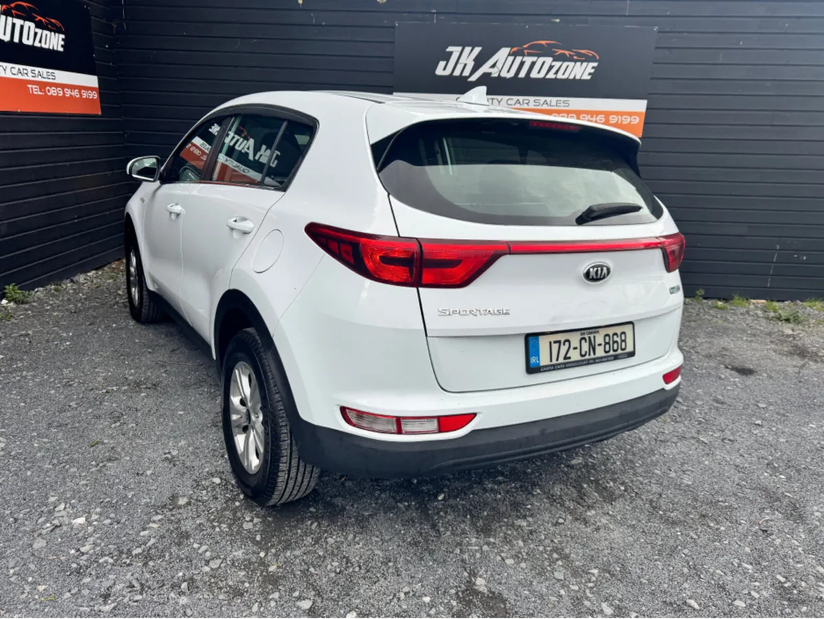Kia Sportage 1.7 ISG 114BHP 5DR - Image 4