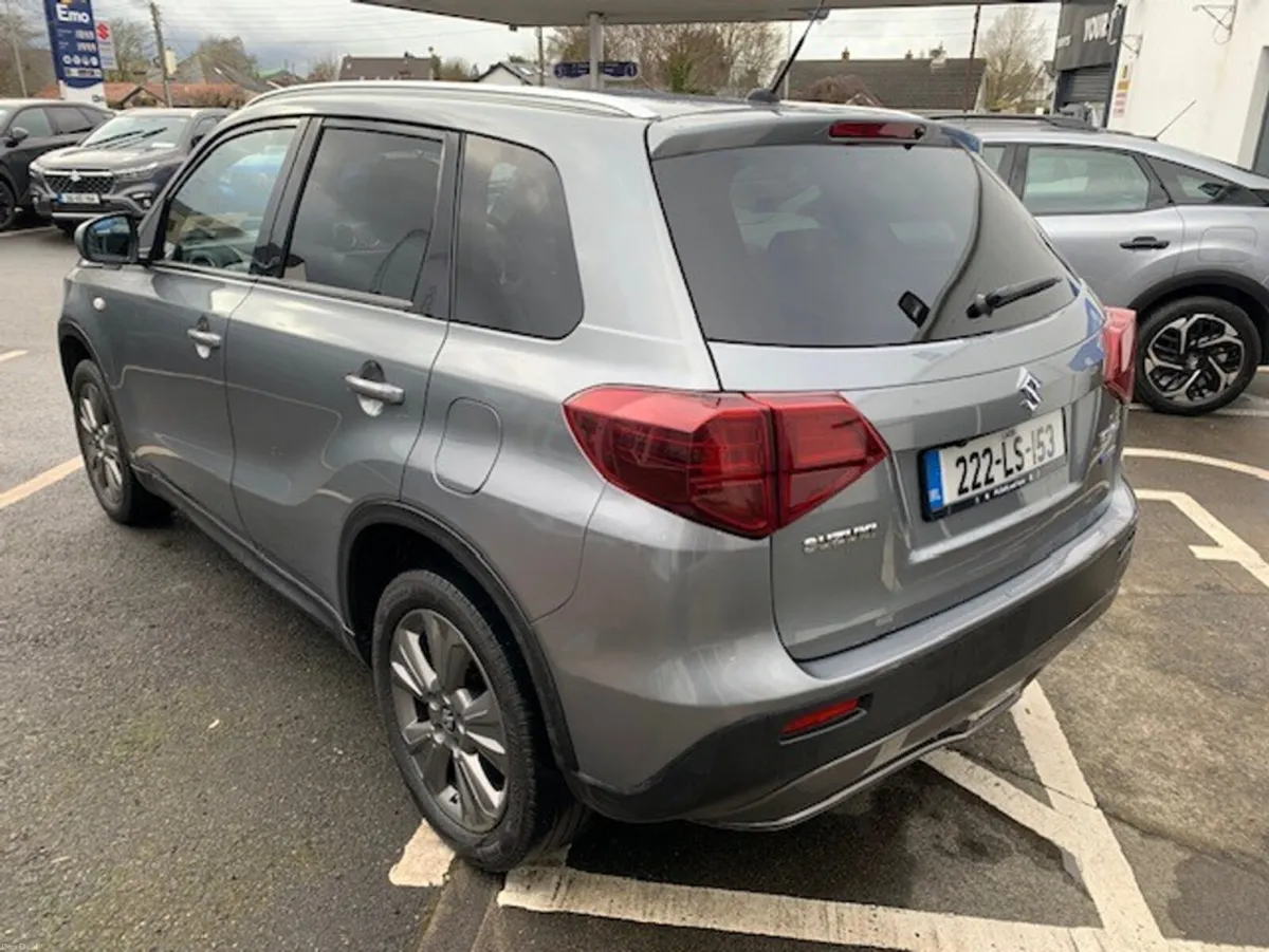 Suzuki Vitara 1.4 BOOSTERJET HYBRID S SZ-T 5DR - Image 3