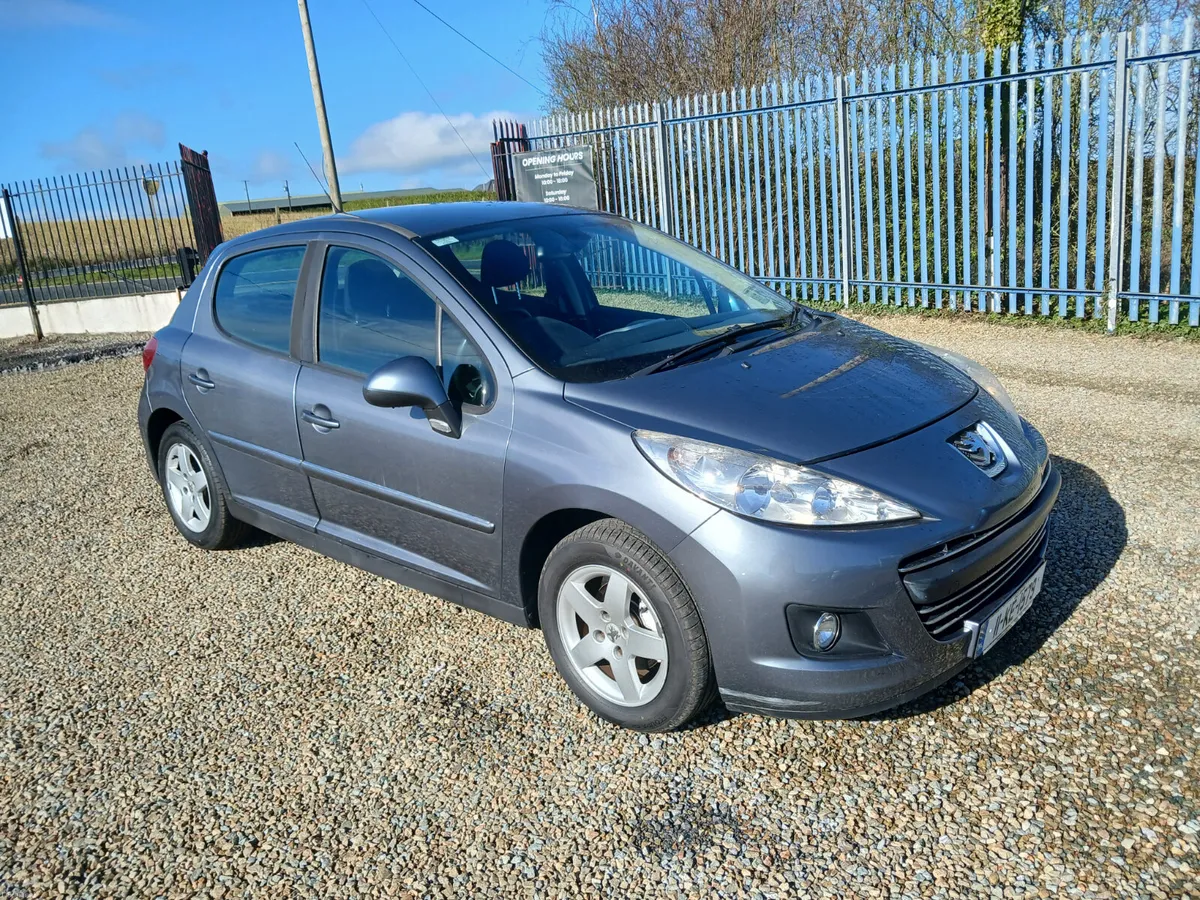 Peugeot 207 2011 - Image 1