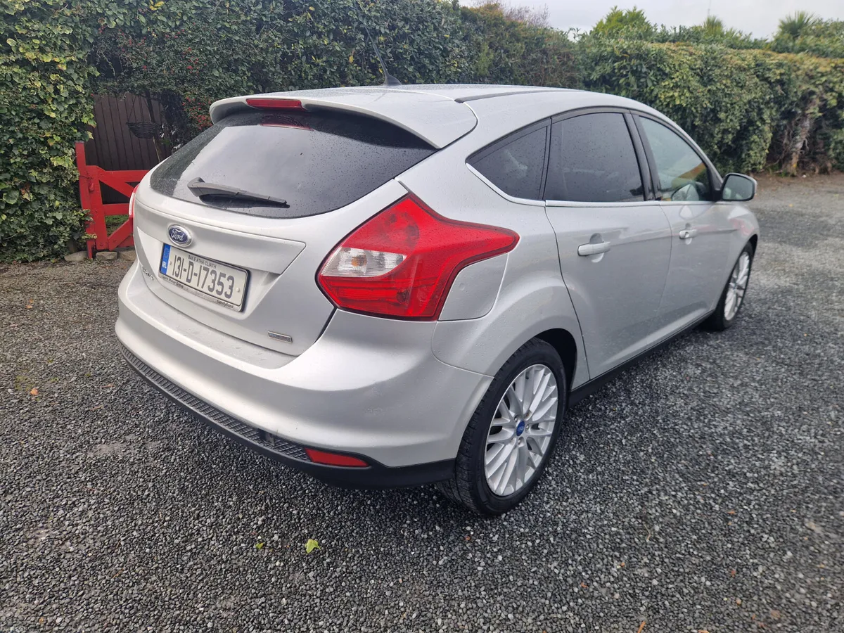 Ford Focus 1.6 TDCI ZETEC 2013 - Image 3