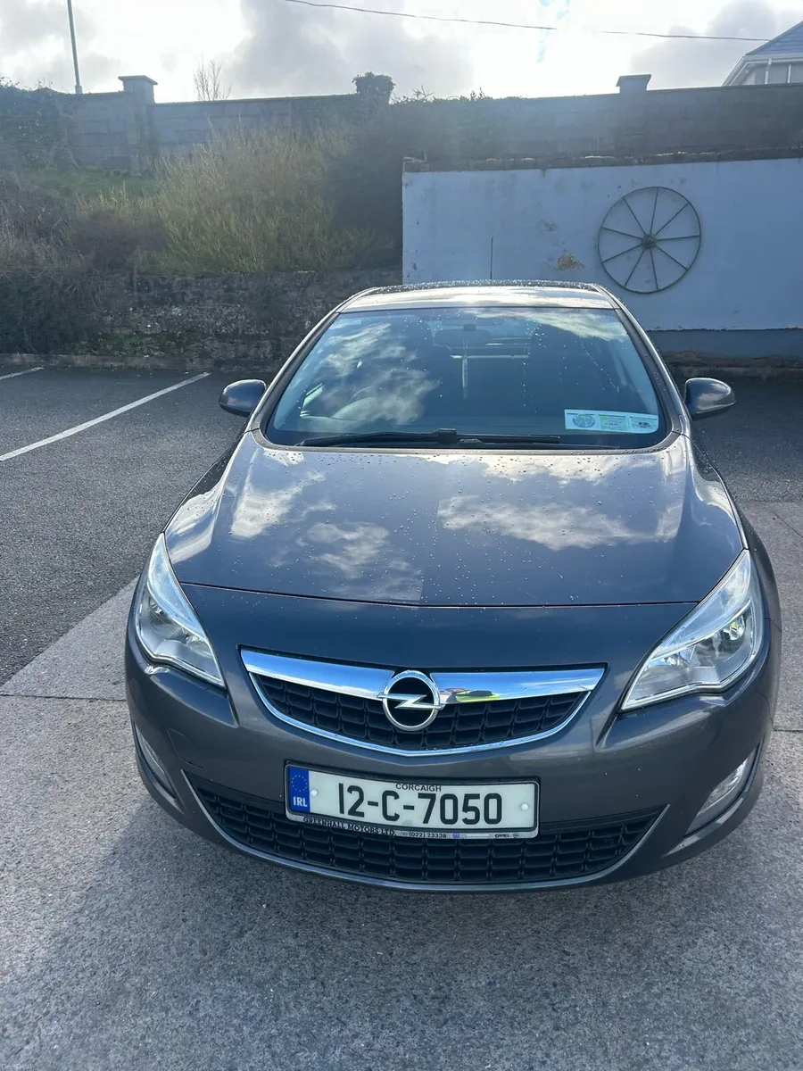 Opel Astra - Image 1