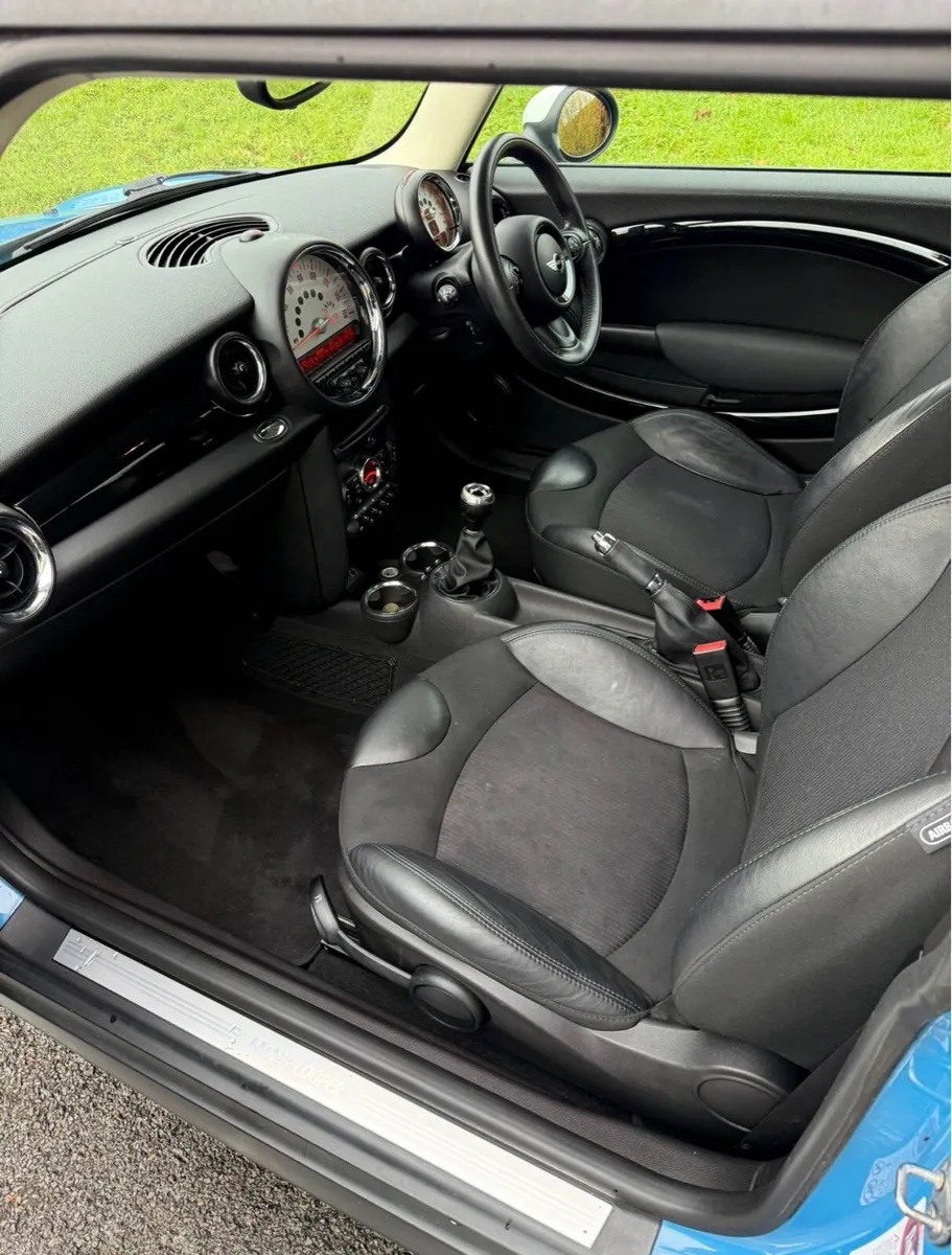 2014 Racing Blue - Mini Cooper - Image 4