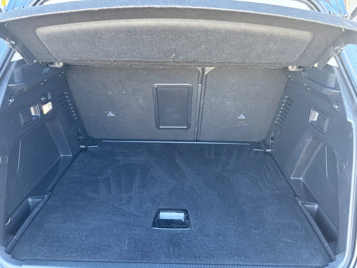 Peugeot 3008 2018, 1.6 BlueHDi 120bhp Allure - Image 4