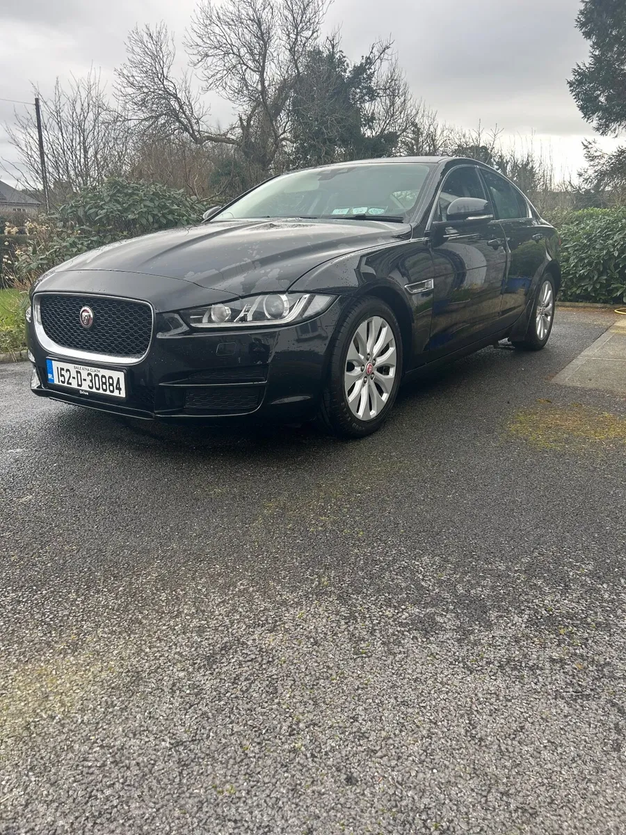 Jaguar XE 2015 - Image 2