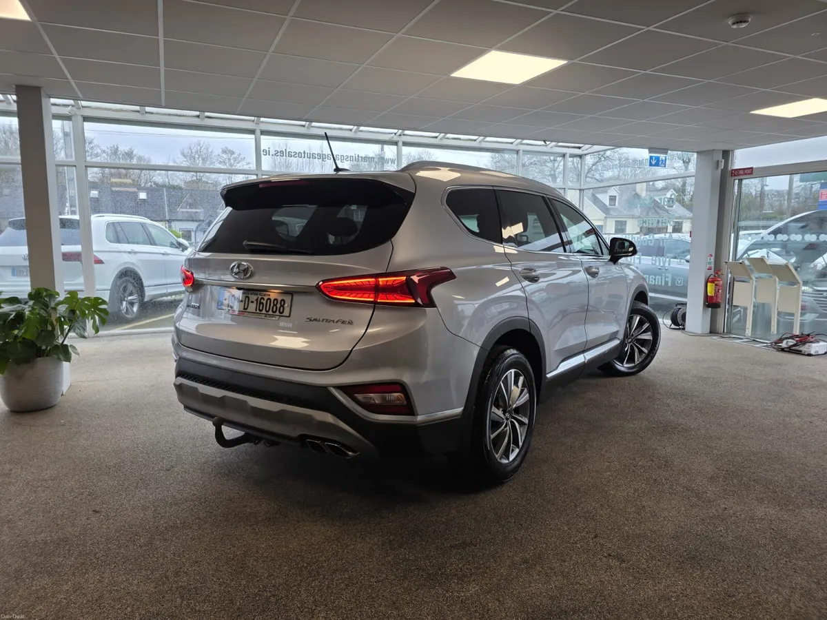 Hyundai Santa Fe 2.2 2WD Executive Plus 7S 2019 - Image 4