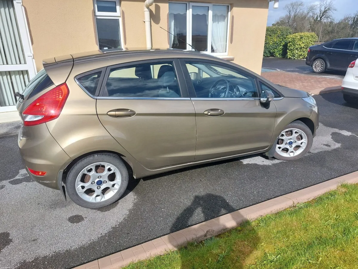 Ford Fiesta 2013 - Image 3