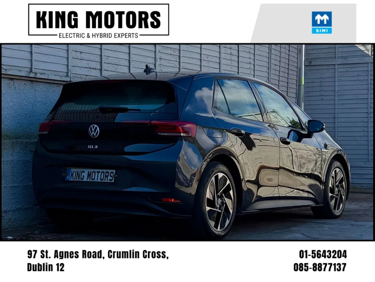 Volkswagen ID.3 2023 / LIFE PRO / ALLOYS /APPLE - Image 3