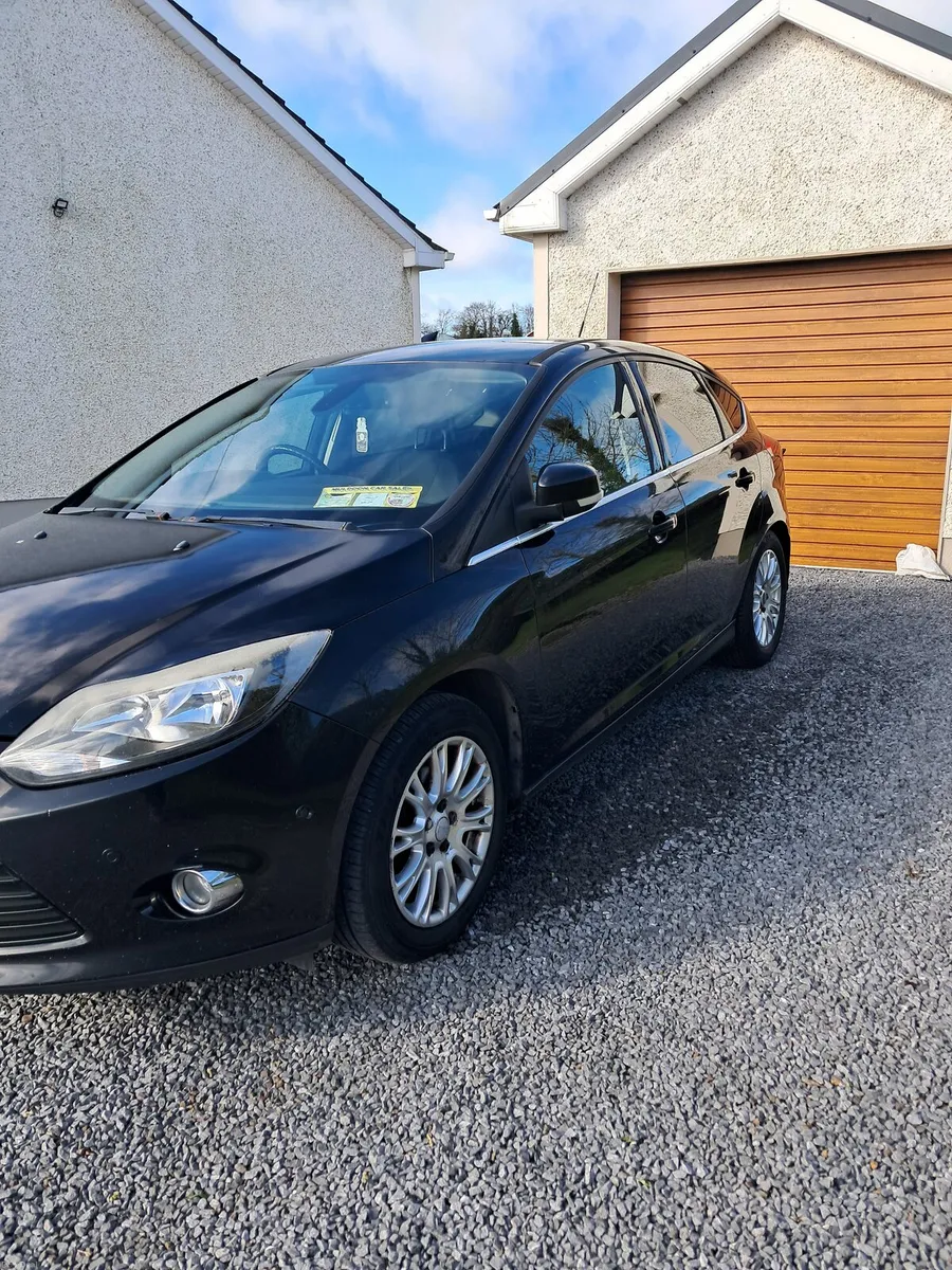 Ford Focus 2012 - Image 1