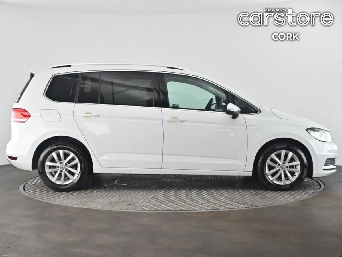Volkswagen Touran 1.4 TSI Auto - Image 2