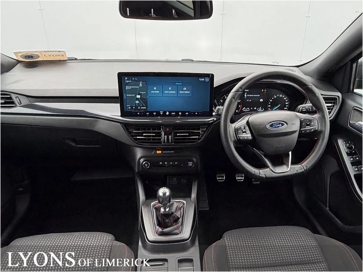 Ford Focus ST-Line X 1.0L EcoBoost 125PS mHEV - Image 4