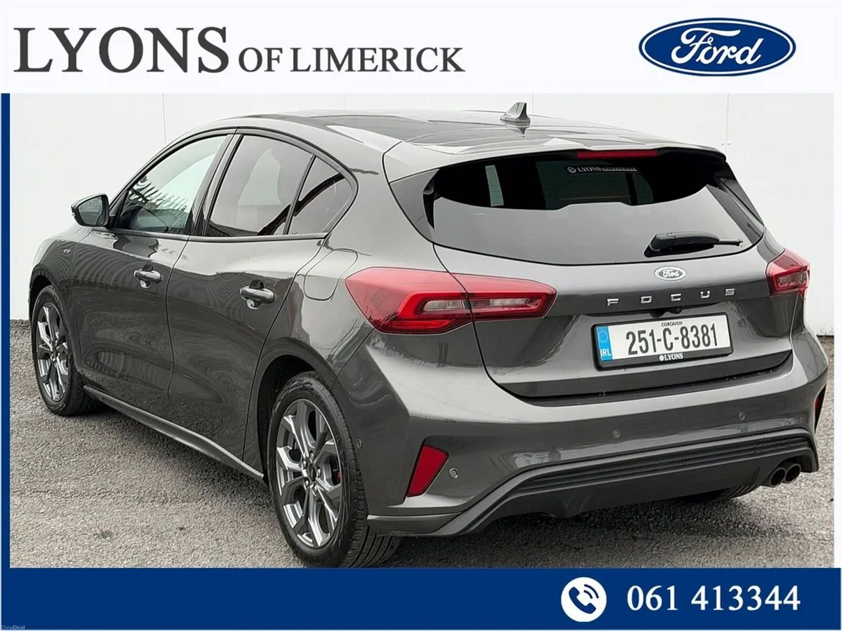Ford Focus ST-Line X 1.0L EcoBoost 125PS mHEV - Image 2