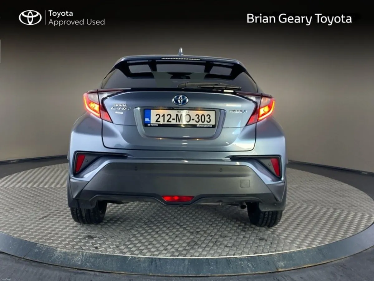 Toyota C-HR HYBRID SPORT - Image 4