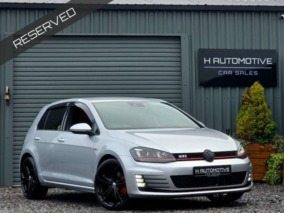 2014 VOLKSWAGEN GOLF GTI DSG LOW MILEAGE - Image 1