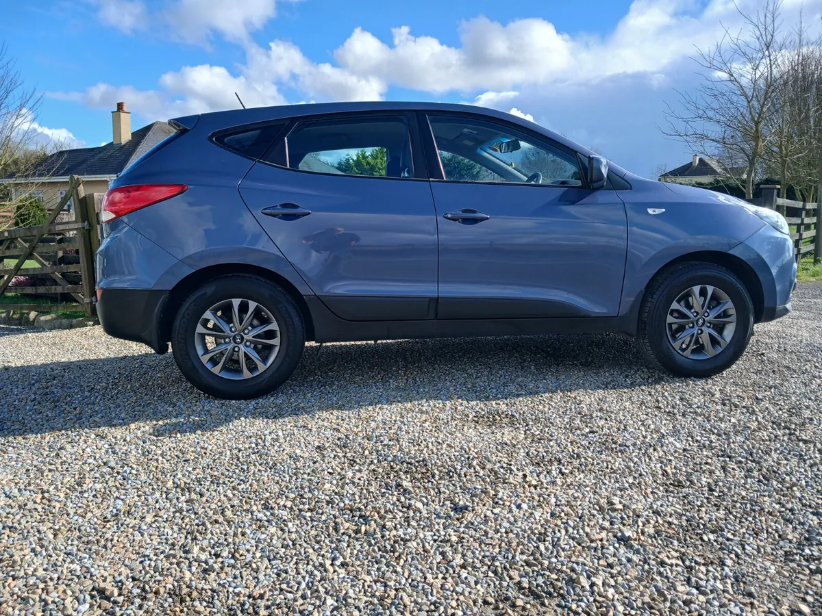 Hyundai ix35 2014 tax and test - Image 3