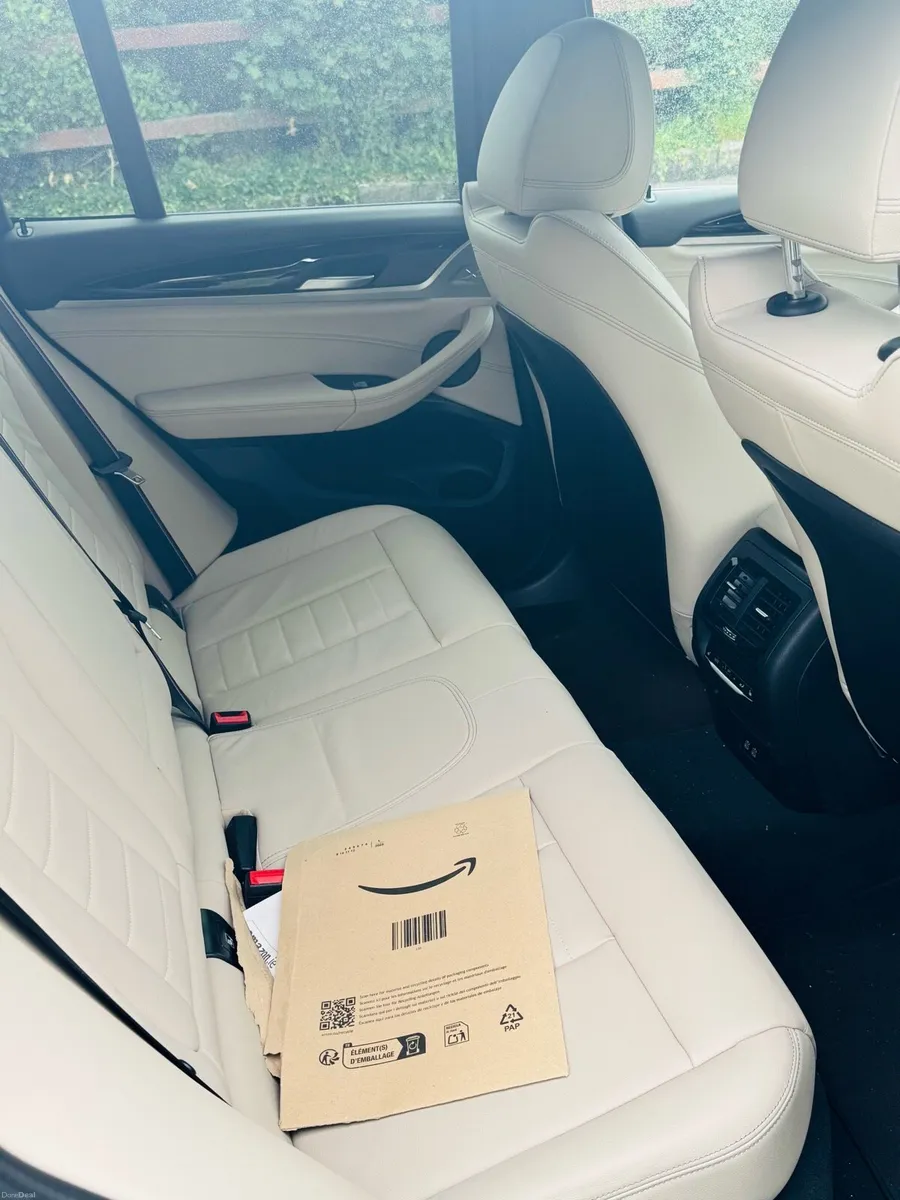 BMX X3 M30e 2021 grey plug in hybrid - Image 3