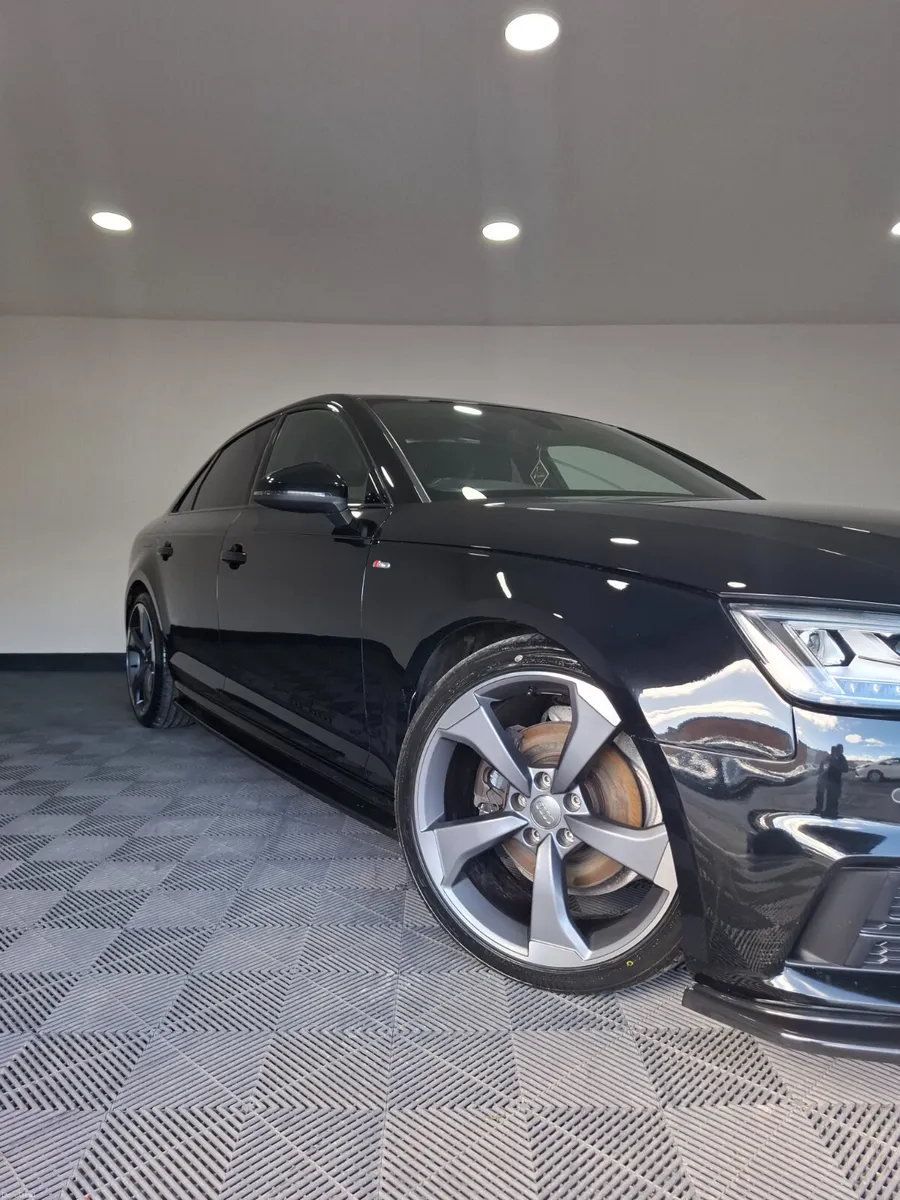 2018 audi A4 sline black edition - Image 4