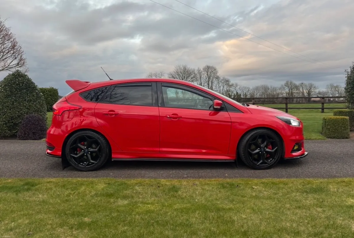 Ford Focus ST - Image 3