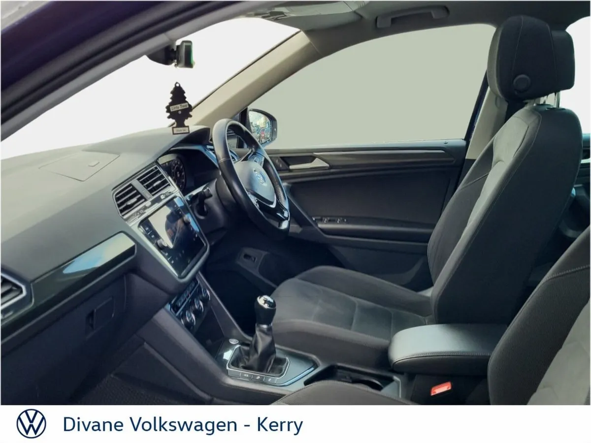 Volkswagen Tiguan HIGHLINE 2.0 TDI 150BHP - Image 4