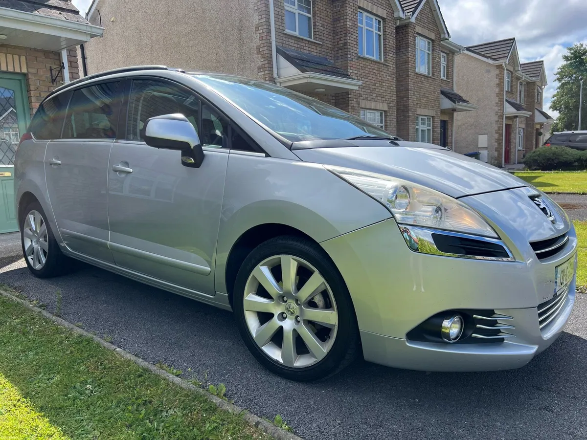 2013 Peugeot 5008 Automatic 7 Seats - Image 3