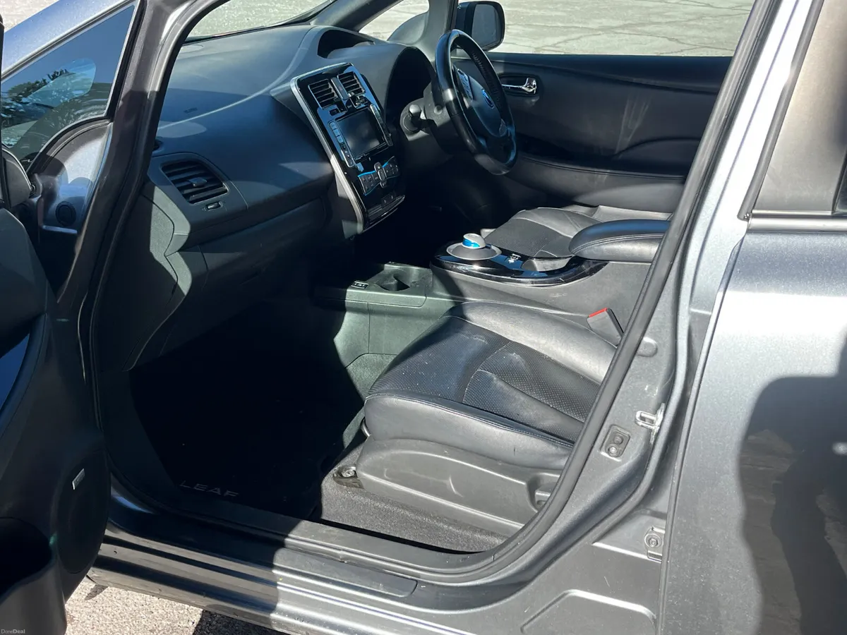 Nissan Leaf 2017 - Image 4