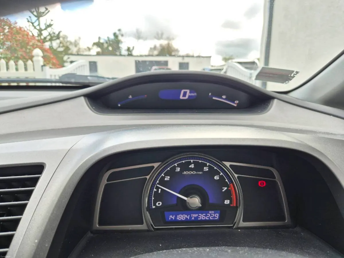 Honda Civic - Image 2
