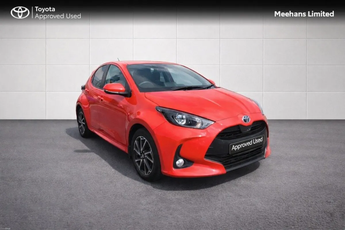 Toyota Yaris Luna Sport - Image 1