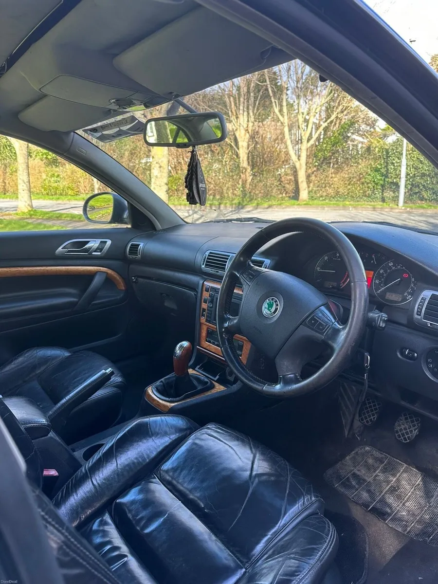 Skoda superb - Image 3