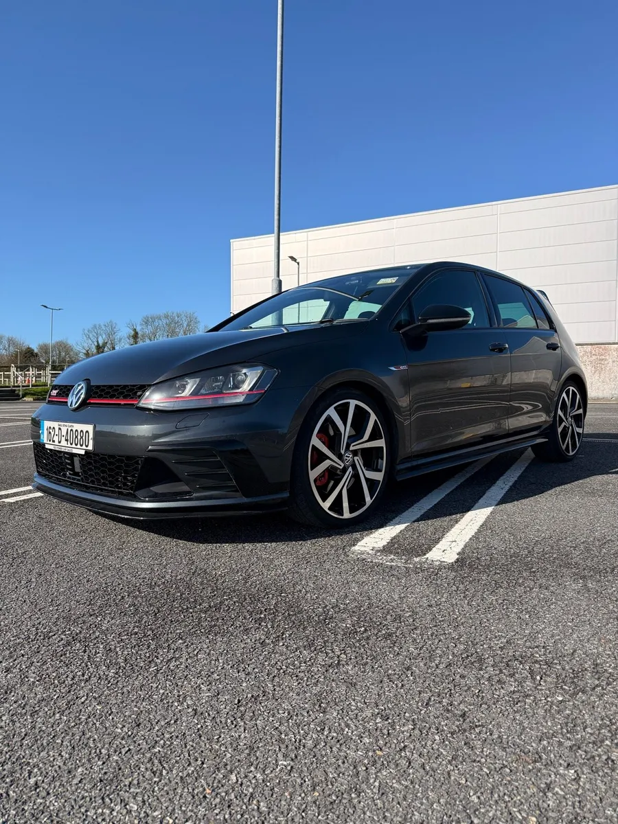 Volkswagen Golf GTI Clubsport Track Edition 40 - Image 1