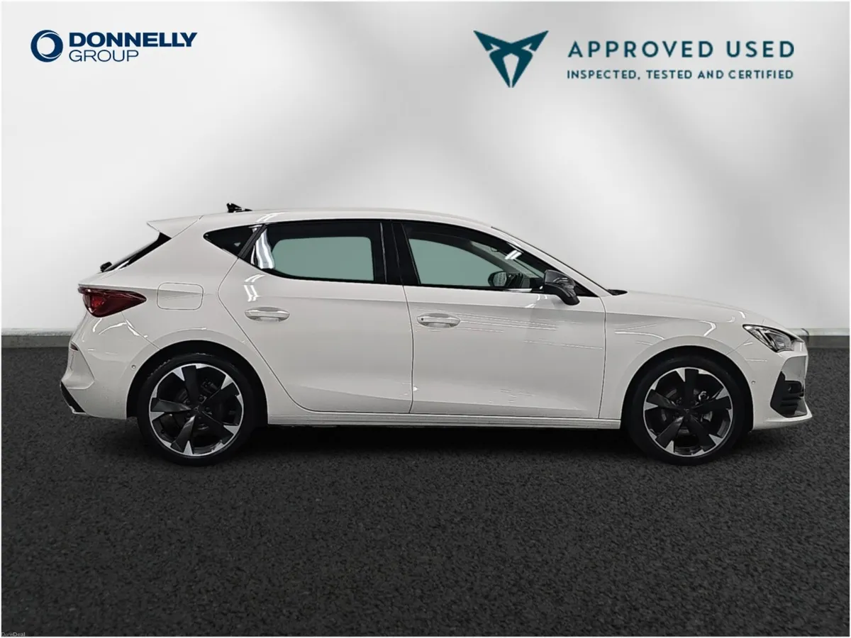 Cupra Leon Hatchback V1 - Image 4