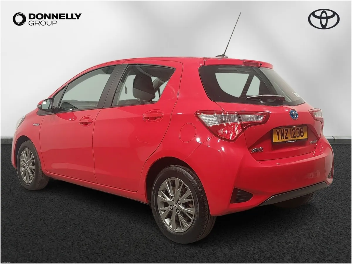 Toyota Yaris Hatchback Icon - Image 2