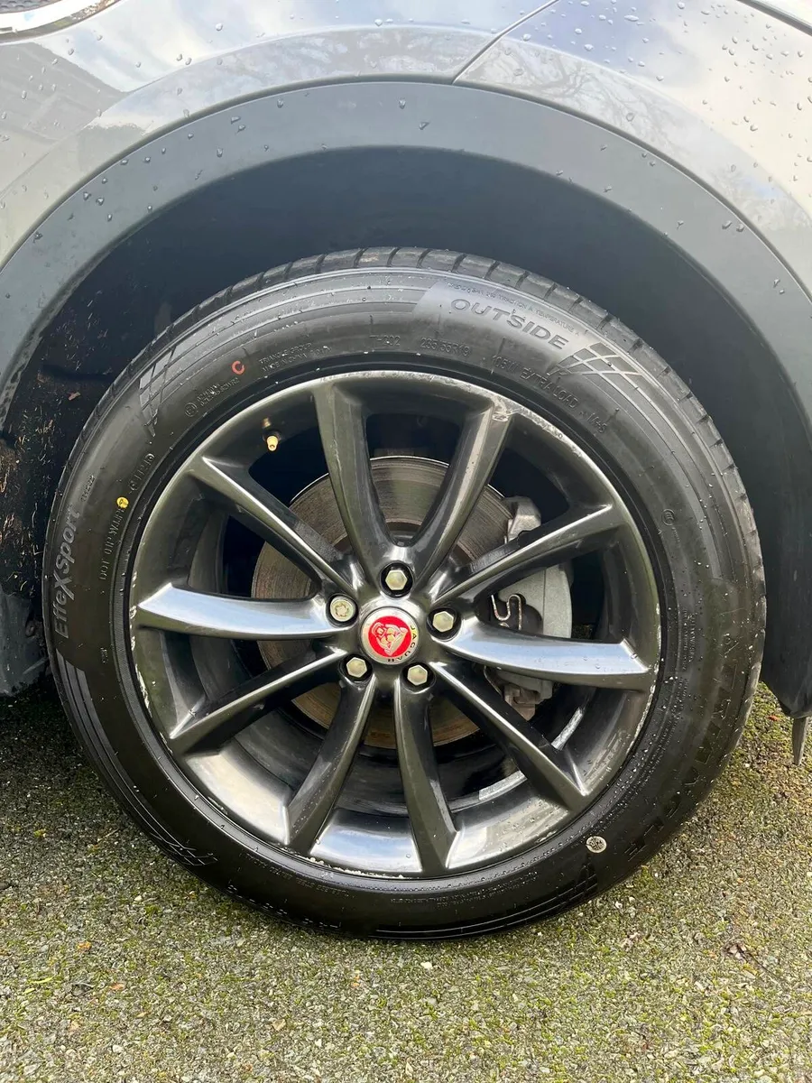 Jaguar E-Pace 2018 - Low Milage - Turbo Diesel - Image 4