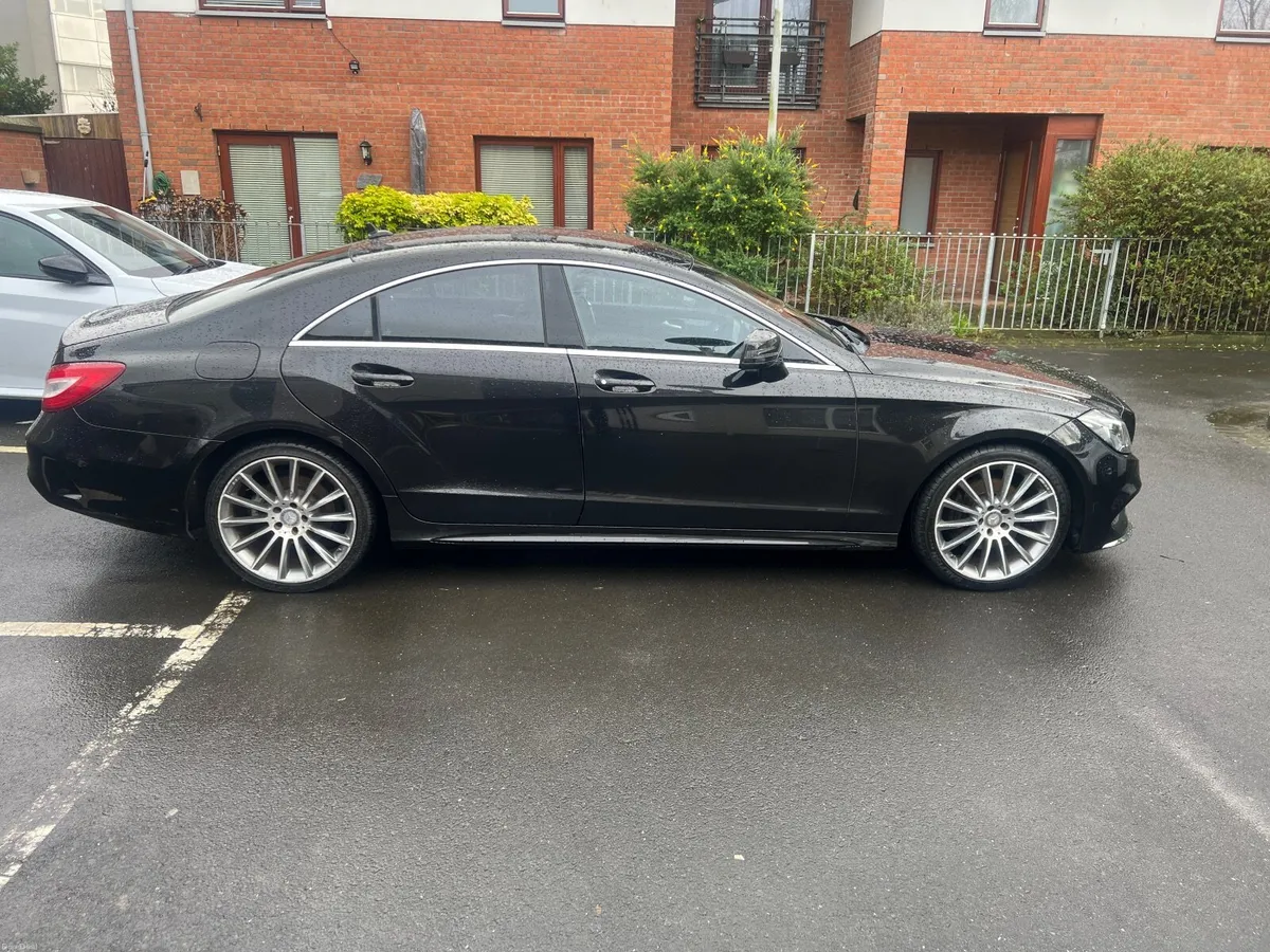 Mercedes-Benz CLS 2015 - Image 1
