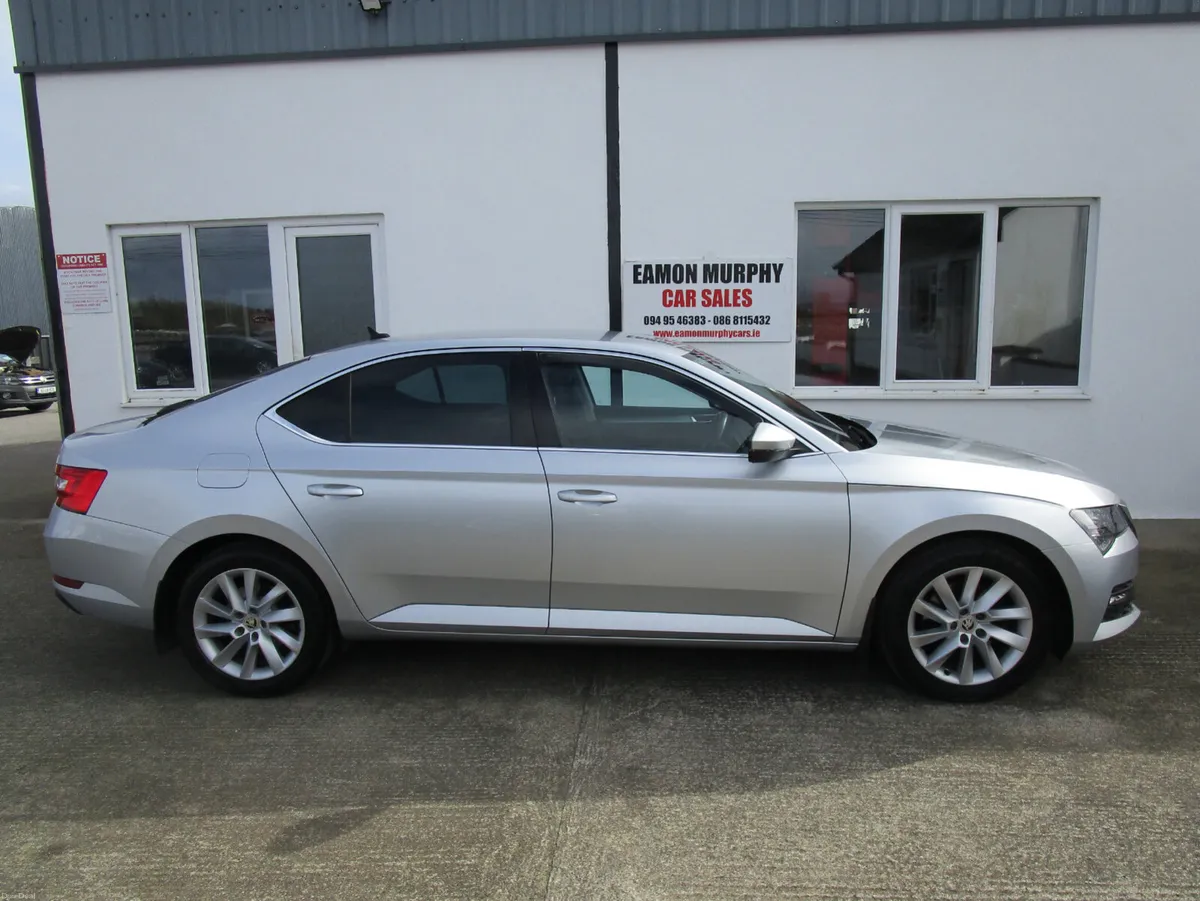 Skoda Superb 2020 - Image 4